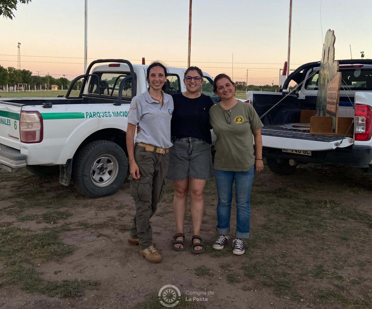 Foto presidenta con colaboradoras de ansenuza