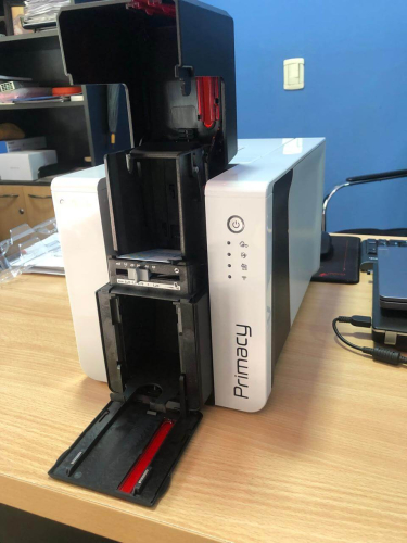 Impresosa de licencias de conducir